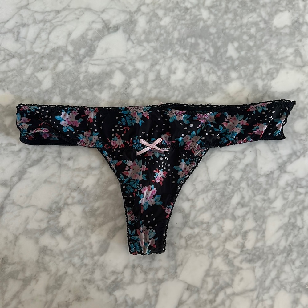 Victoria’s Secret Sexy Little Things